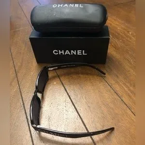 Black Vintage Chanel Sunglasses Limited Edition Swarovski Crystal Chanel Logo CHANEL | Accessories | Black Vintage Chanel Sunglasses  main image 3